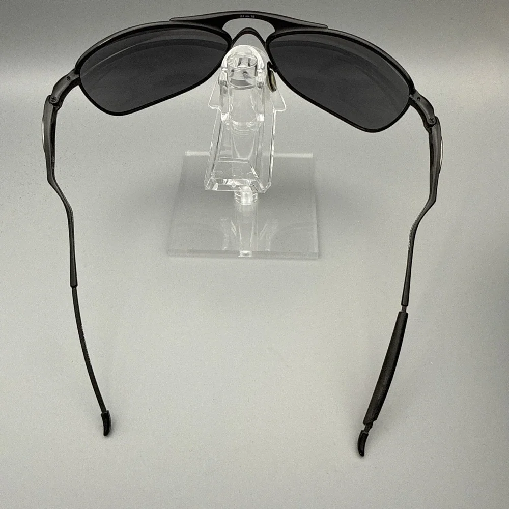 Oakley Crosshair  Black Retired Vintage Model RARE-Gray Lens 61-15-includes Case